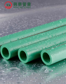 Tubo al azar del copolímero del polipropileno verde/superficie lisa del tubo plástico a prueba de calor